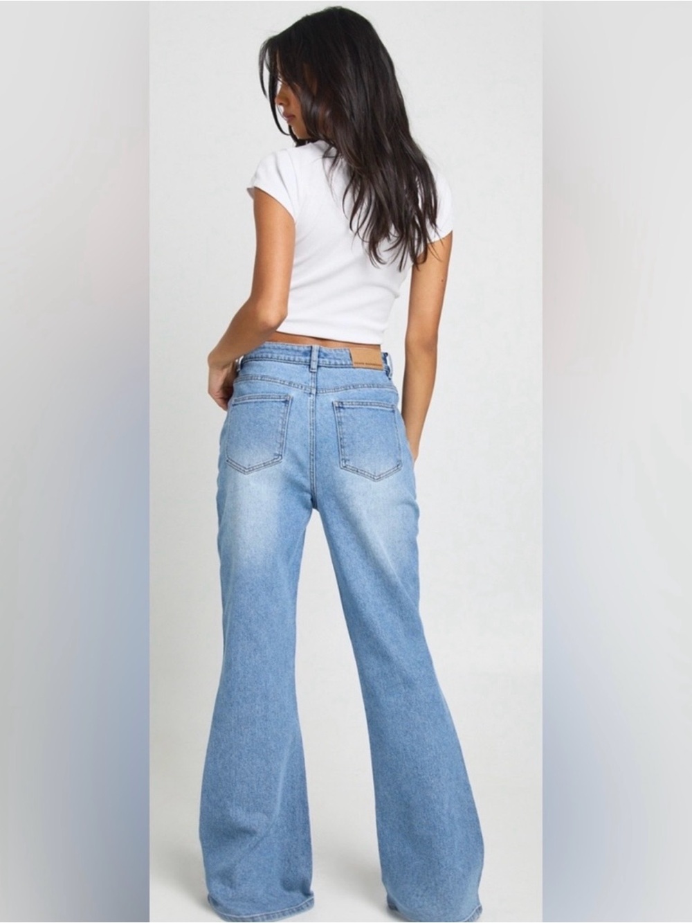 Nasty Gal Light Blue High-Rise Wide-Leg Jeans. Size 7/8 - Picture 5 of 10